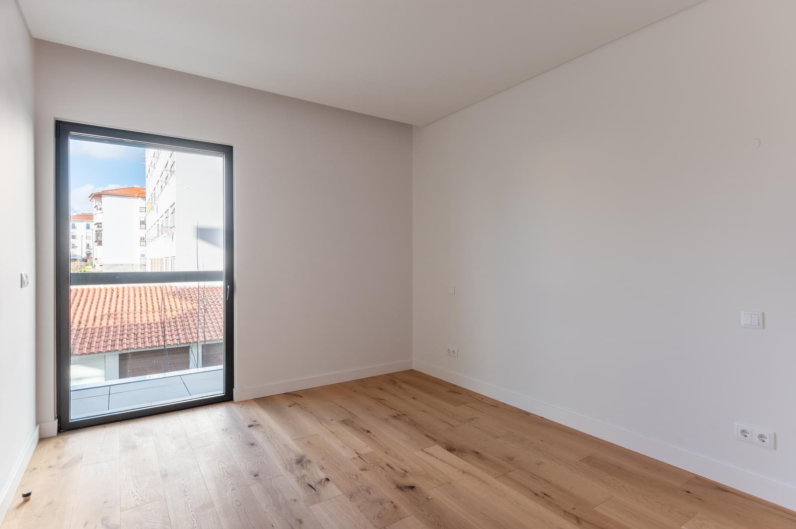 Apartamento T3 com estacionamento, Parede, Cascais - Imagem 25