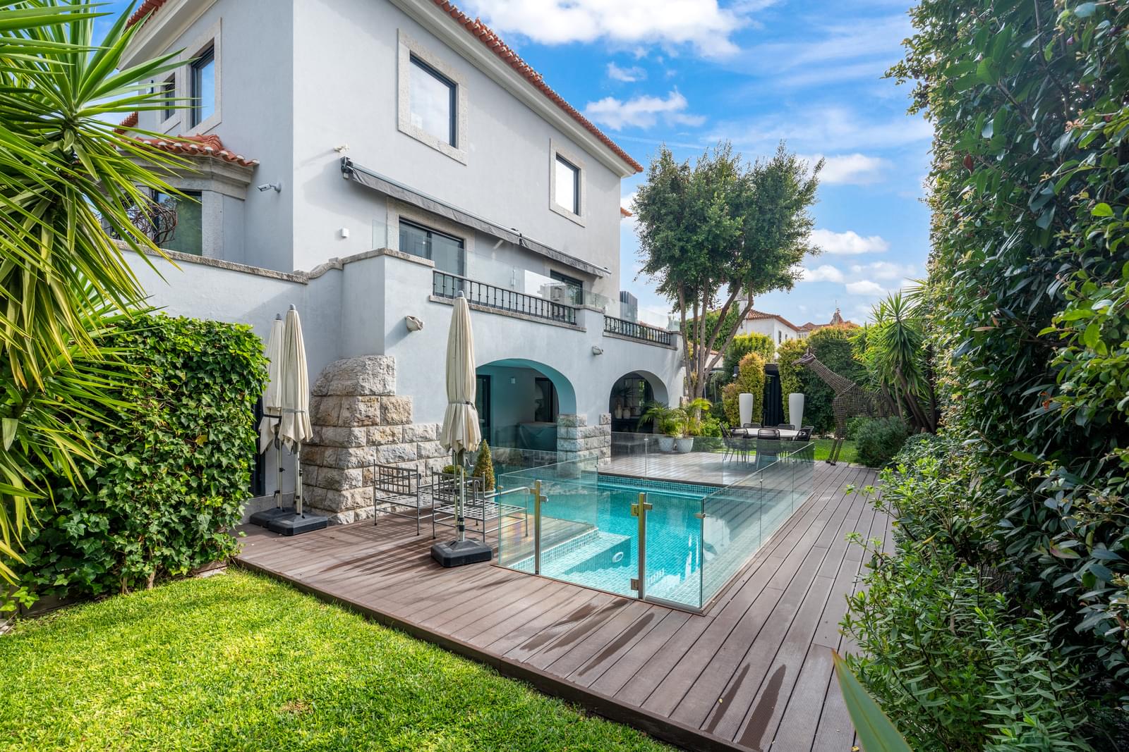 Moradia T6 com jardim, Restelo, Lisboa - Imagem 3