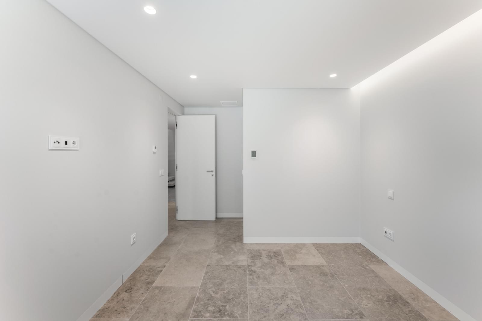 Moradia T4 com piscina, Cascais - Imagem 15