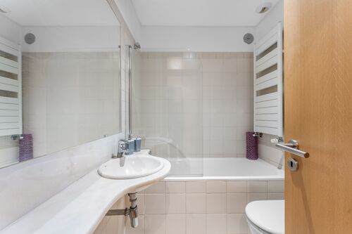 PF41207 - Apartamento T2 com jardim, Lisboa - Imagem 17