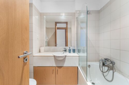 PF41207 - Apartamento T2 com jardim, Lisboa - Imagem 18