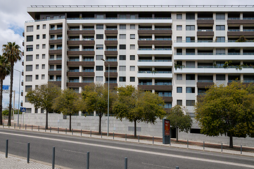 PF41207 - Apartamento T2 com jardim, Lisboa - Imagem 1